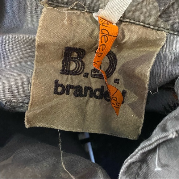 Y2K fashion camo jacket with embroidery - Picture 2 of 6